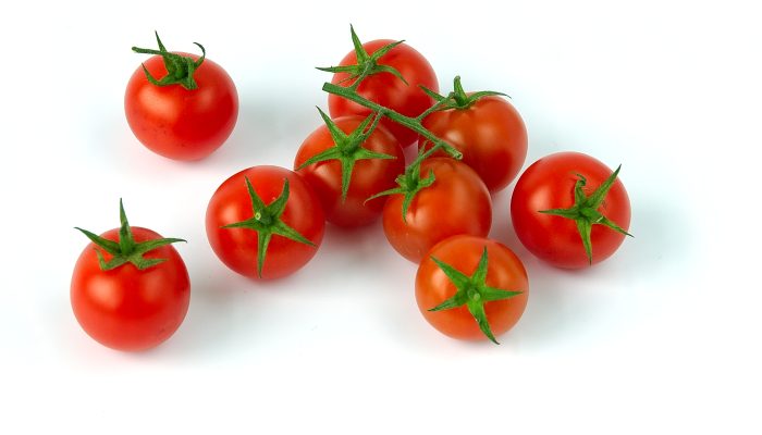 Manfaat Tomat Ceri untuk Kesehatan dan Cara Tepat Mengonsumsinya