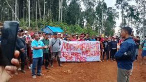 Warga Desa Bobo Bersatu Tolak PT IMS, Tak Ingin Alam Mereka Hancur