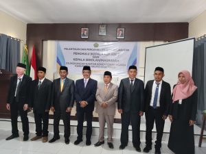 Mutasi dan Promosi Jabatan, Kemenag Haltim Lantik Pejabat Baru
