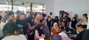 Tiket Kapal Subsidi Tertunda, Ratusan Penumpang di Ternate Kecewa