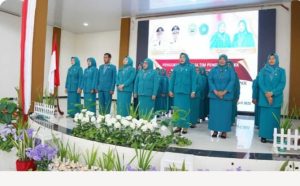Siti Nur Ubaid Pimpin PKK Haltim, Bupati Ubaid: “Untuk Keluarga yang Kuat”