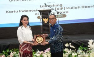 KIP Kuliah Daerah Diluncurkan, Gubernur Sherly Dorong Kesetaraan Akses Pendidikan di Maluku Utara