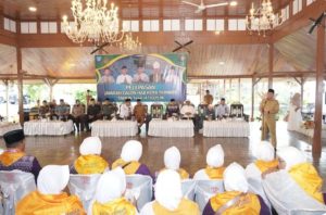 Dari Kedaton, 265 Jamaah Haji Ternate Resmi Dilepas Wali Kota Tauhid