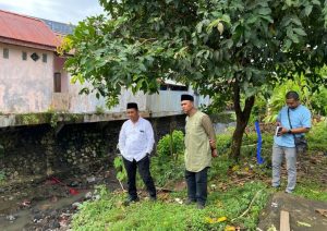 Bupati Haltim Tinjau Asrama Mahasiswa Terancam Longsor Di Ternate