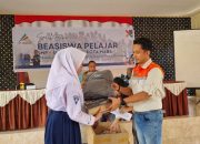 Dorong Pendidikan Inklusif, PT Position Beri Beasiswa untuk Siswa Berprestasi dan Disabilitas di Haltim