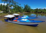 PT Position Dukung Nelayan Wailukum dengan Bantuan Perahu Fiber