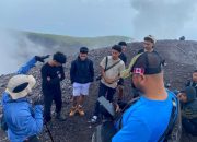 NHM dan UNKHAIR Gelar Field Trip Geologi di Gunung Gamalama