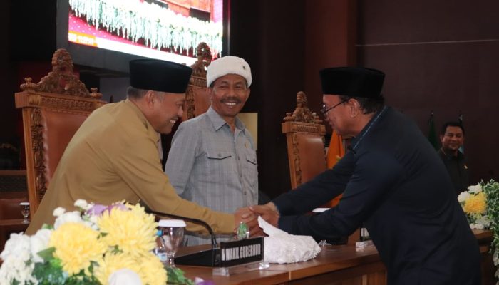 DPRD Malut Serahkan Laporan Reses ke Pemprov, Puluhan Aspirasi Masyarakat Diakomodir