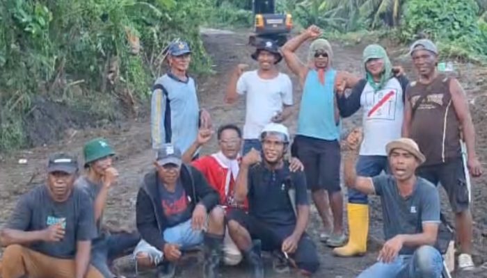 Tak Lagi Menunggu Janji, Warga dan Kades Tahane Buktikan Jalan Panaburu Bisa Dibangun Secara Mandiri